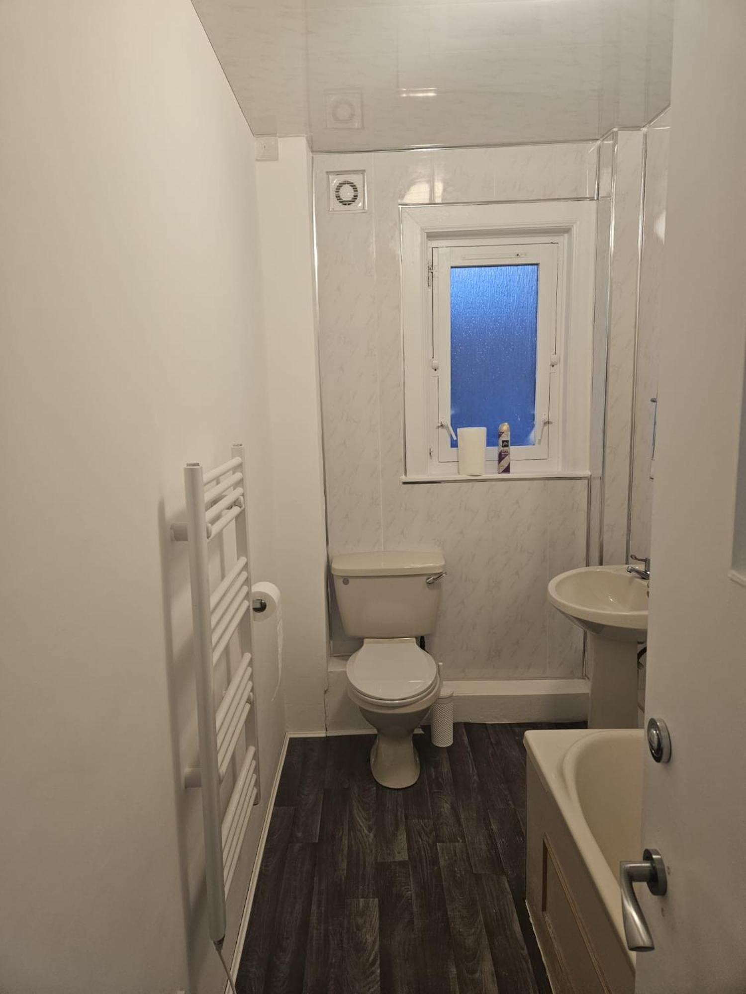 Regina Apartment In Fort William Exteriör bild