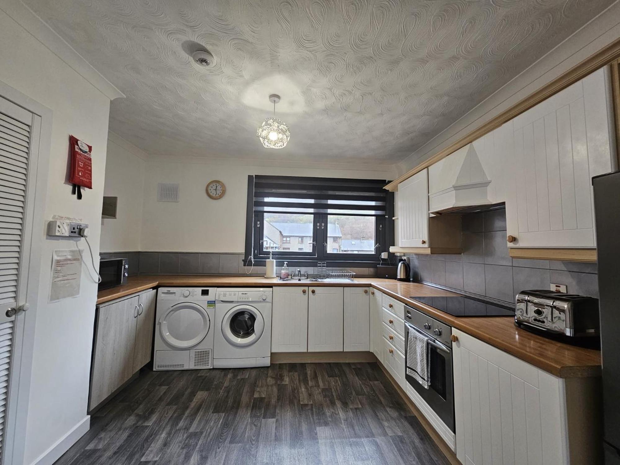 Regina Apartment In Fort William Exteriör bild